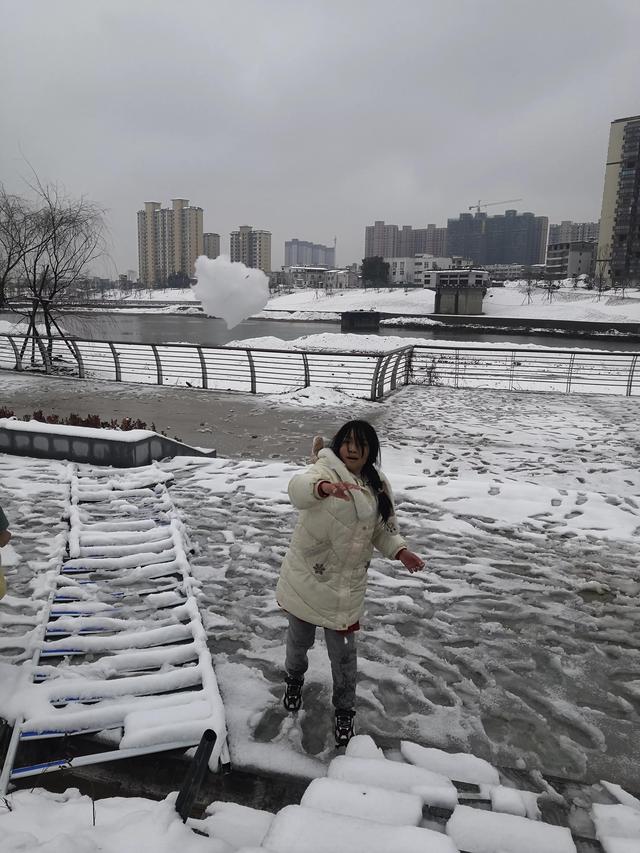 刘雪莹(刘雪莹演员)